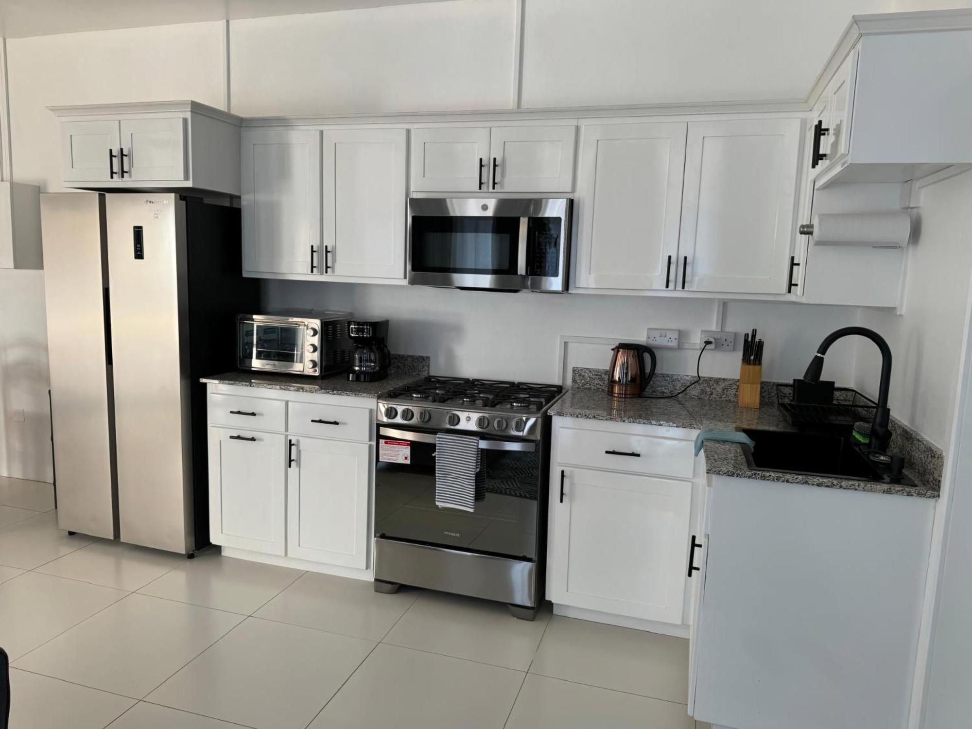 Eldorado Guesthouse & Car Rental Roseau Rom bilde